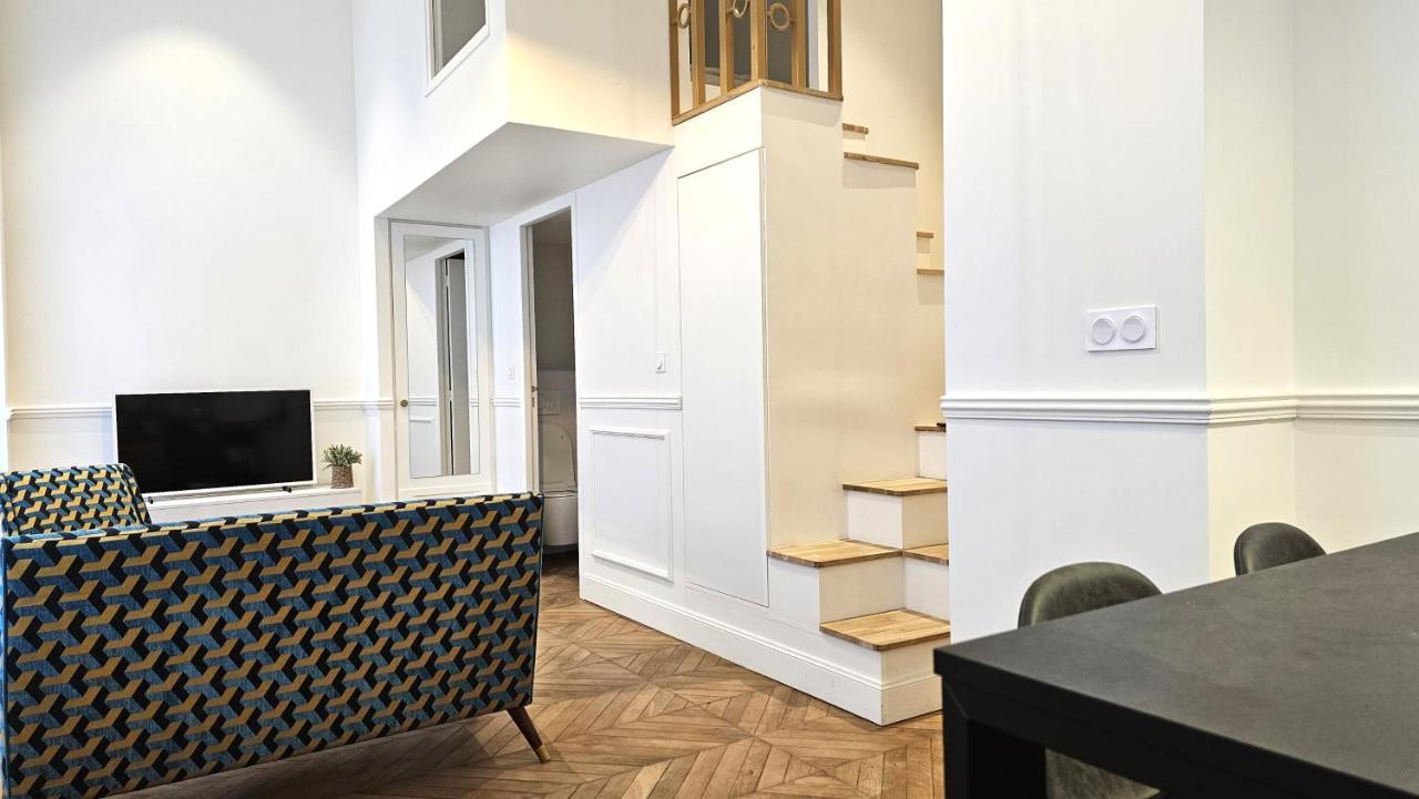 Charmant Studio Hypercentre Reims Apartment Ngoại thất bức ảnh
