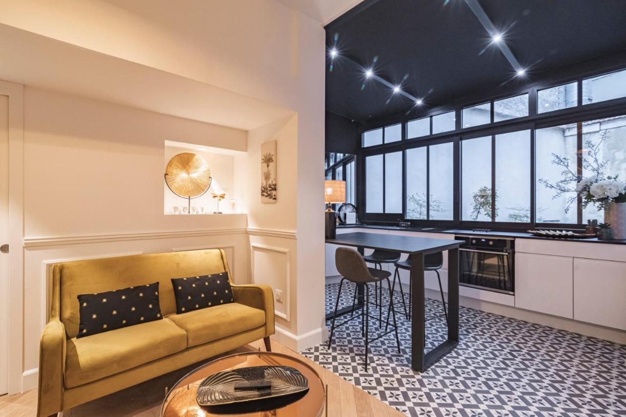 Charmant Studio Hypercentre Reims Apartment Ngoại thất bức ảnh
