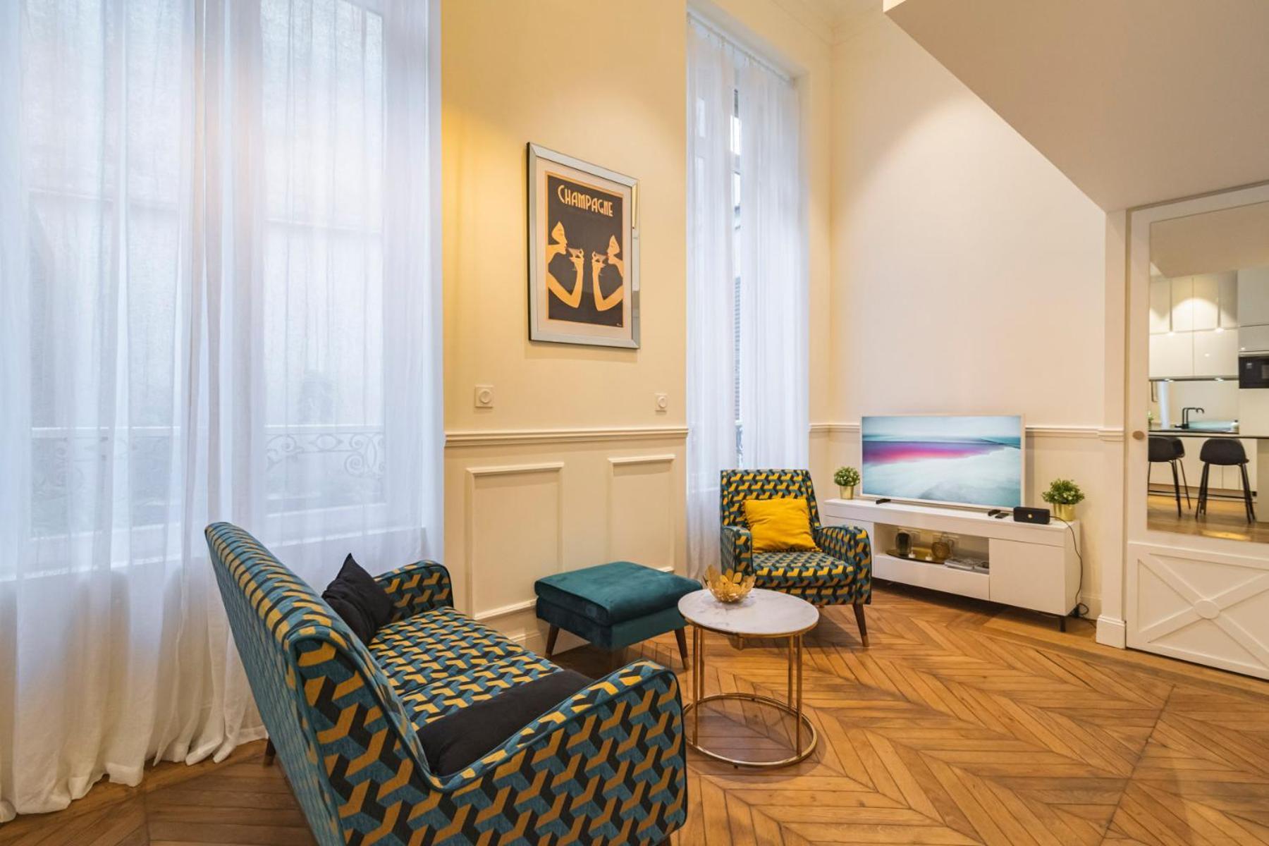 Charmant Studio Hypercentre Reims Apartment Ngoại thất bức ảnh