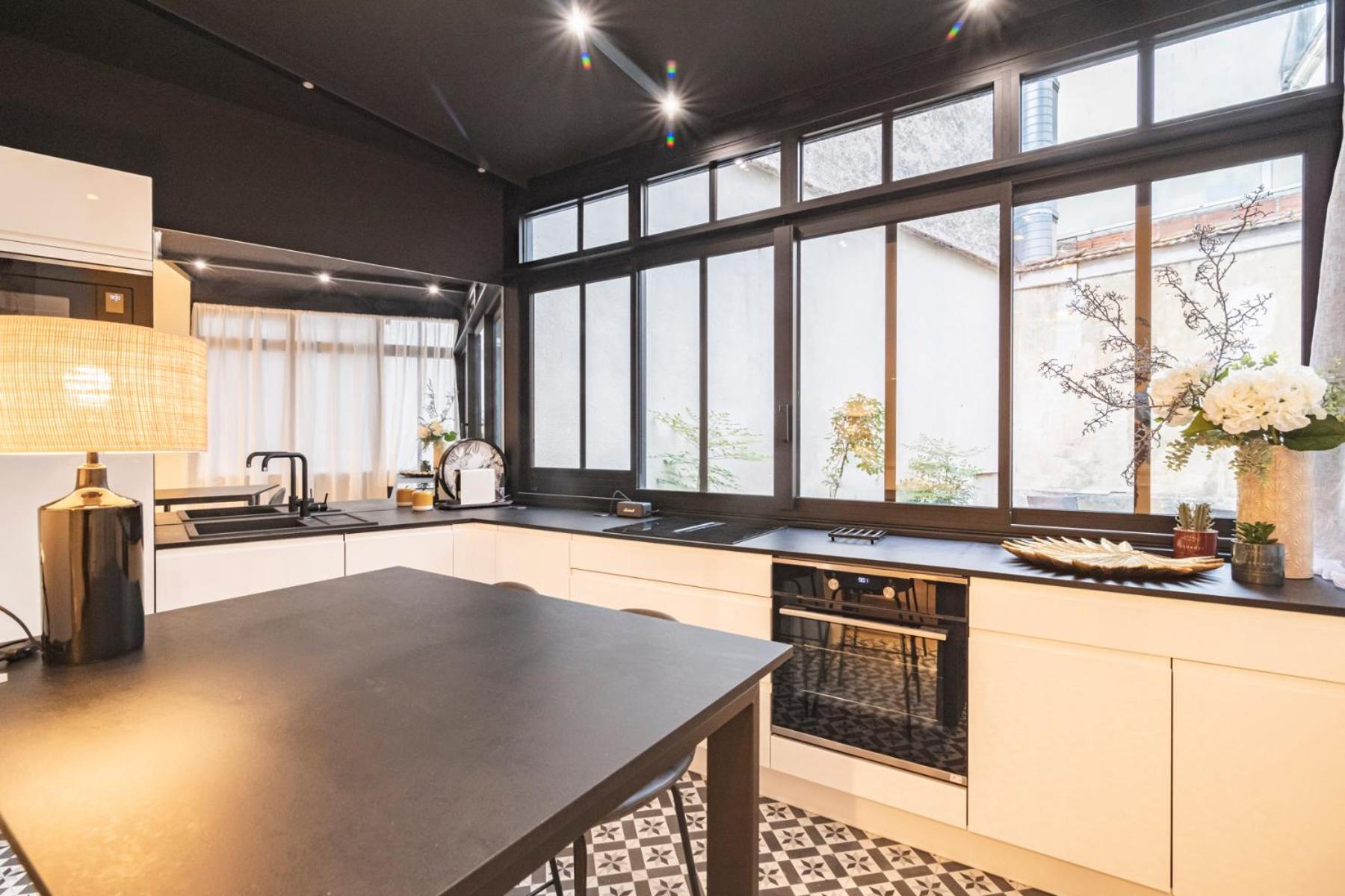 Charmant Studio Hypercentre Reims Apartment Ngoại thất bức ảnh